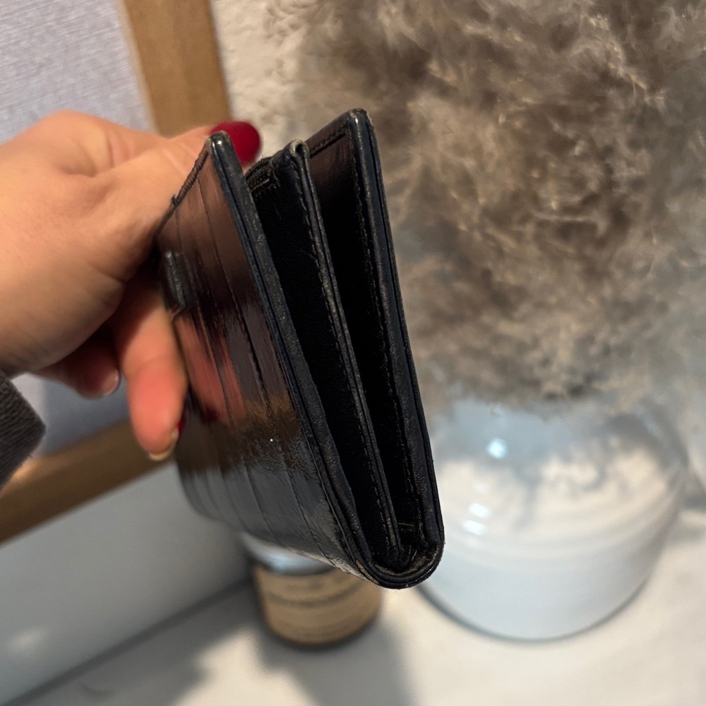 Gucci Black Eel Wallet - RARE! - Picture 5 of 7